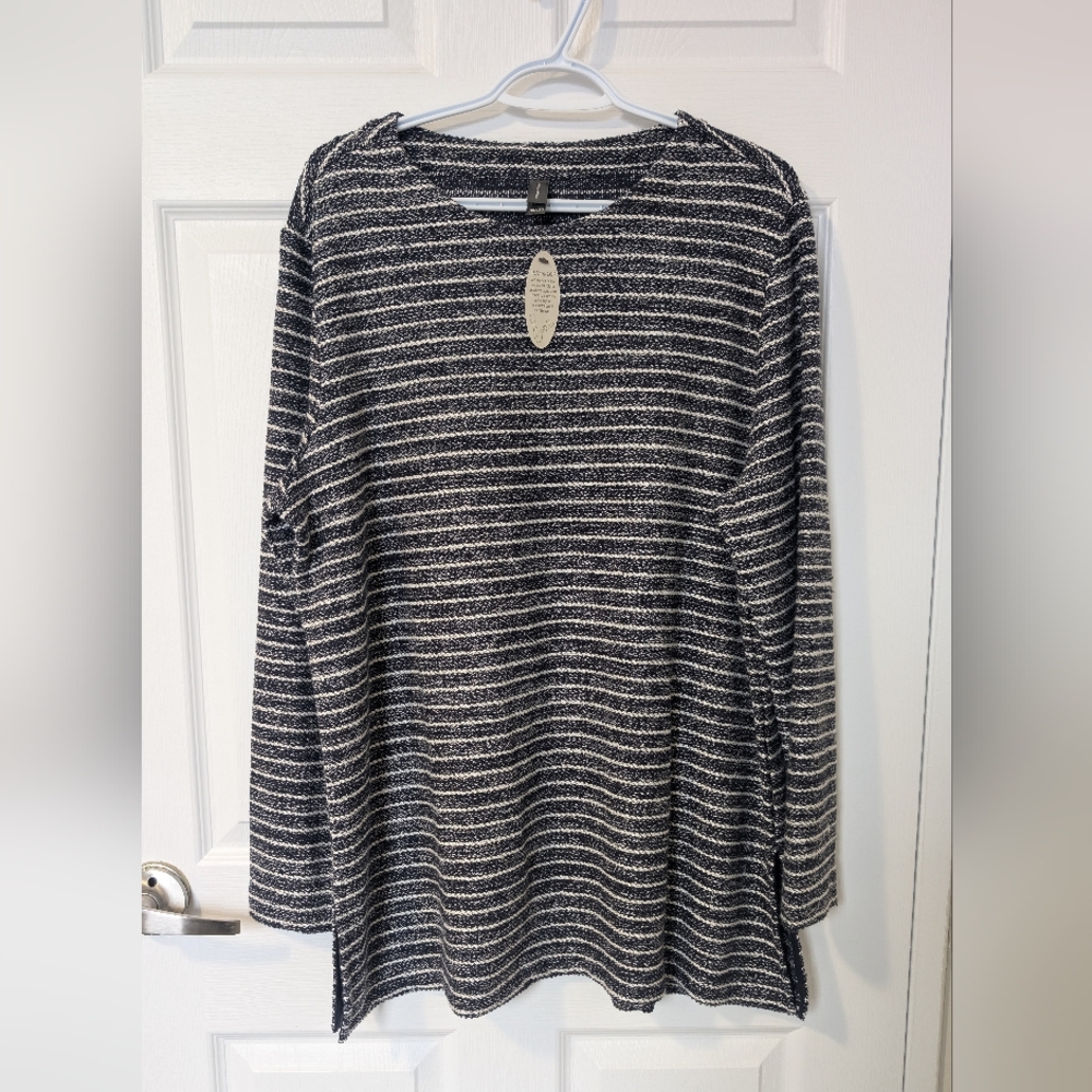 Denver Hayes Women's Blue and White Striped Top size 2XL